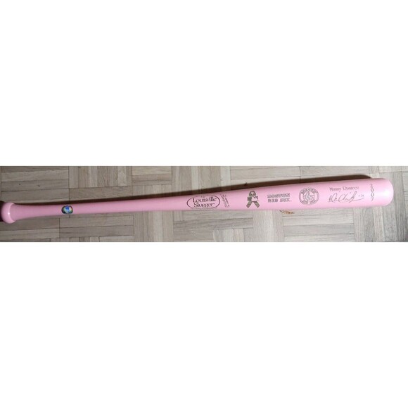 2007 Louisville Slugger Mothers Day Pink Bat Manny Ramirez (Red Sox) With Papers